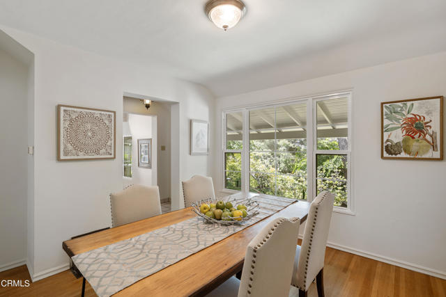 Detail Gallery Image 14 of 73 For 1845 Oakwood Ave, Glendale,  CA 91208 - 2 Beds | 2 Baths