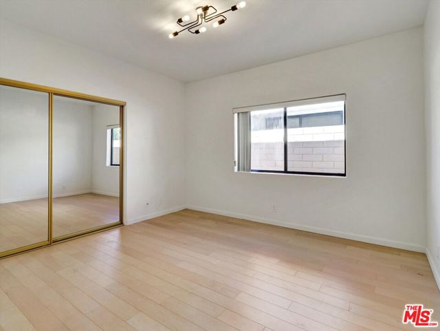 MLS #25604519 image #19