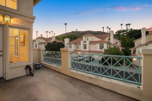 12670 Springbrook Dr, San Diego CA: https://media.crmls.org/mediaz/7def24fe-e48a-4ed3-9b6f-dc5ede3785a1.jpg