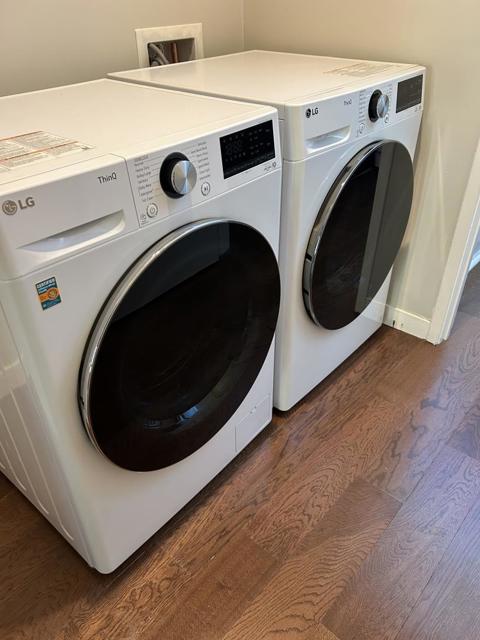940 Peninsula Avenue, San Mateo CA: https://media.crmls.org/mediaz/7defeee9-d156-4e29-97f0-e6630bc7cad3.jpg