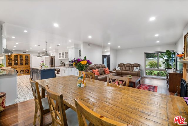 6923 Willowtree Drive, Rancho Palos Verdes, California 90275, 5 Bedrooms Bedrooms, ,3 BathroomsBathrooms,Residential,For Sale,Willowtree,25539161
