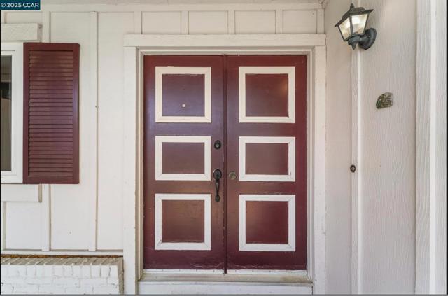 3804 Malibu, Pittsburg CA: https://media.crmls.org/mediaz/7df05a58-6358-4317-af50-8d4f9f72dbea.jpg