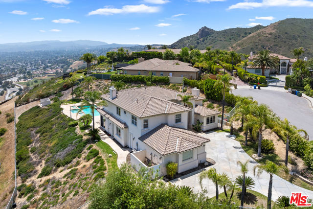 7416 Wiscasset Drive, West Hills CA: https://media.crmls.org/mediaz/7df14bf0-6806-4b11-920e-5ca64979e443.jpg