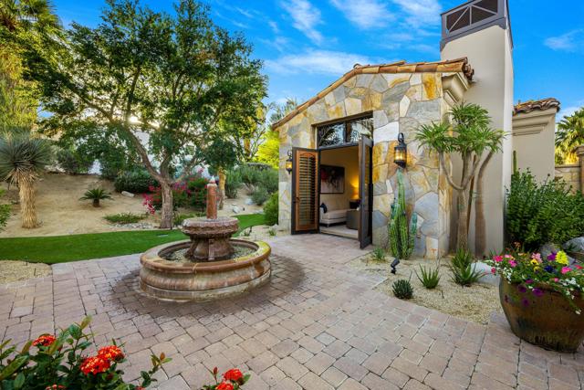 936 Andreas Canyon Drive, Palm Desert, CA 92260