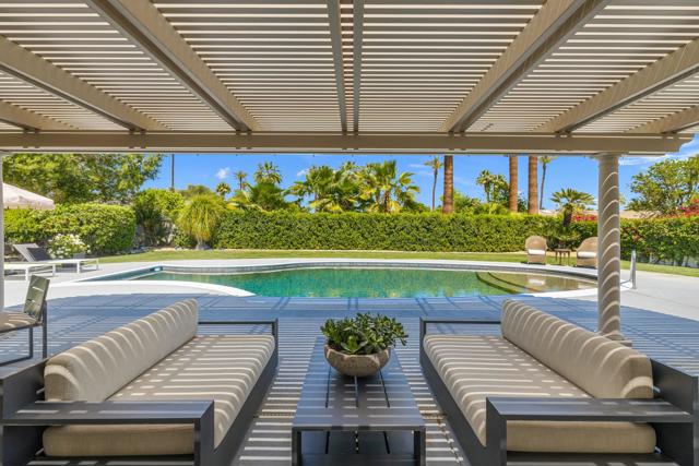 75322 Desert Park Drive, Indian Wells CA: https://media.crmls.org/mediaz/7df26fb4-b891-4c70-bace-a5613b84e1da.jpg