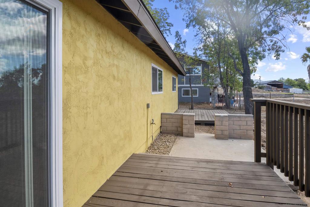 MLS #250040937SD image #27