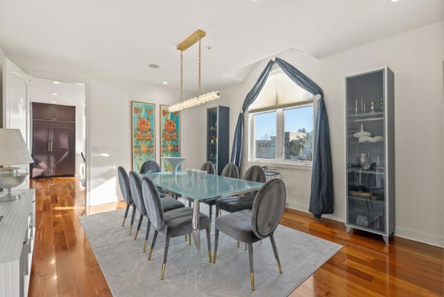 199 Kings Court, San Carlos CA: https://media.crmls.org/mediaz/7df5c756-7b2c-4b19-b3dd-a18de0d9827e.jpg
