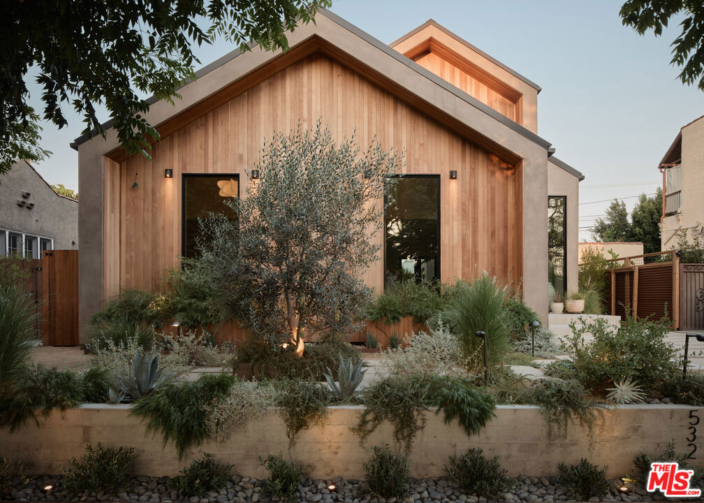 MLS #26839775 image #47