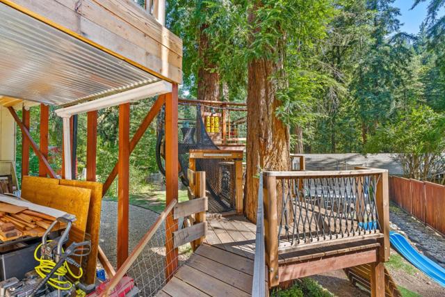 13896 Bear Creek Road, Boulder Creek CA: https://media.crmls.org/mediaz/7df72298-c58b-4003-9b0d-e9305e9e188e.jpg