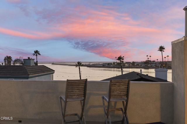 Detail Gallery Image 2 of 57 For 264 Hollywood Bld, Oxnard,  CA 93035 - 4 Beds | 3 Baths