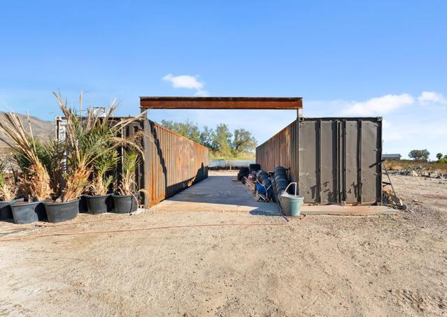 75760 Skyline Drive, Desert Hot Springs CA: https://media.crmls.org/mediaz/7df9d947-fff9-4186-9eb1-99c1ced11759.jpg