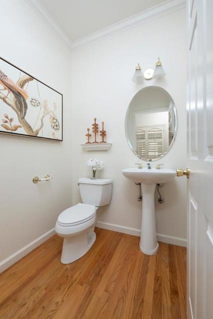 1408 El Camino Real, Burlingame CA: https://media.crmls.org/mediaz/7dfa2957-edc3-48cd-a01d-2f7ed6ac19f6.jpg