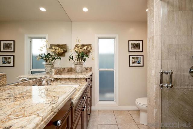 105 Antigua Ct, Coronado CA: https://media.crmls.org/mediaz/7dfa321d-b55e-4281-9ac5-acf24ebafe73.jpg