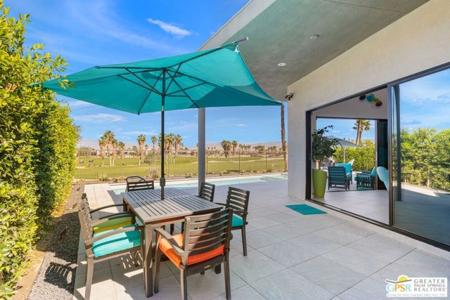 4321 Lumina Way, Palm Springs CA: https://media.crmls.org/mediaz/7dfa3a65-a1ce-418f-b88b-c84a9f231e86.jpg