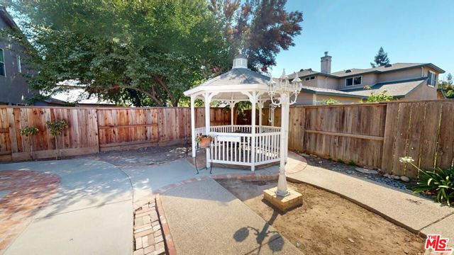 1912 Veranda Court, Modesto CA: https://media.crmls.org/mediaz/7dfa679e-0eeb-4389-a3a5-8a0e9022e999.jpg