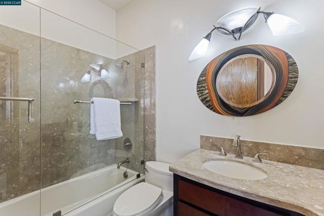 39 Mira Loma Rd, Orinda CA: https://media.crmls.org/mediaz/7dfb151e-c94e-44ba-a332-d7cfe5fe29c4.jpg