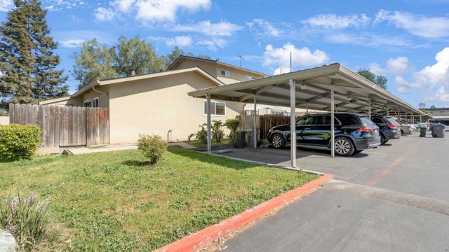 2582 Tosca Way, San Jose CA: https://media.crmls.org/mediaz/7dfbf47b-b01a-4fc7-b3e6-bc29eb979a51.jpg
