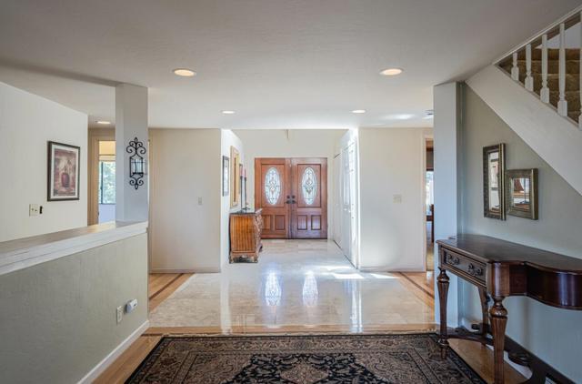 15847 Pleasant Valley Lane, Salinas CA: https://media.crmls.org/mediaz/7dfdce6b-2ff2-40c1-a3fc-1a91b2168eb7.jpg