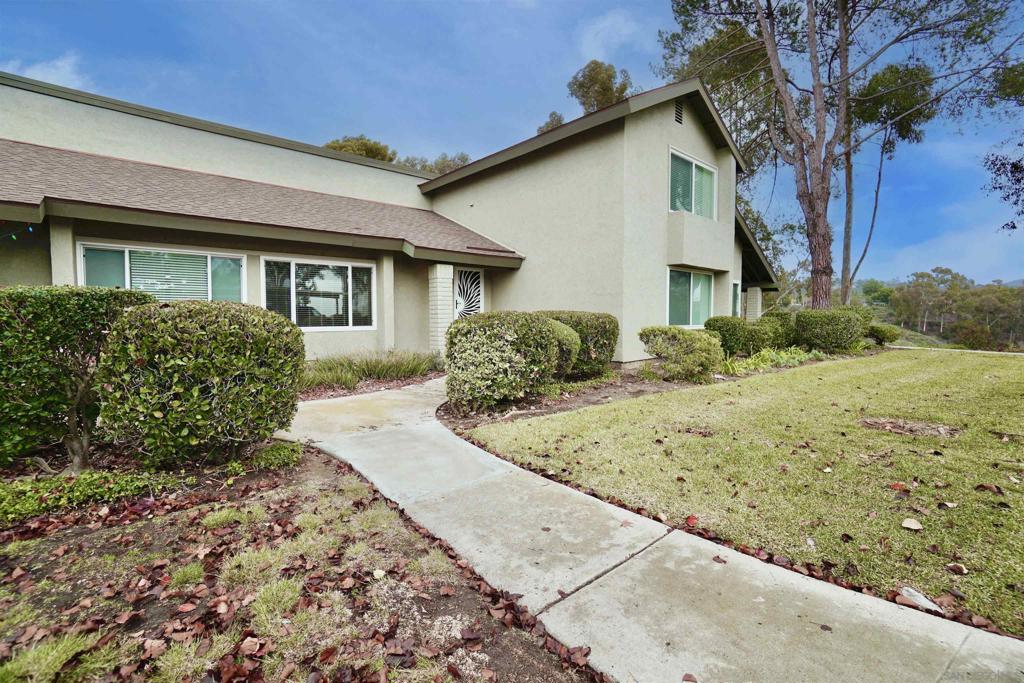 10860 Caravelle Place, San Diego, CA 92124