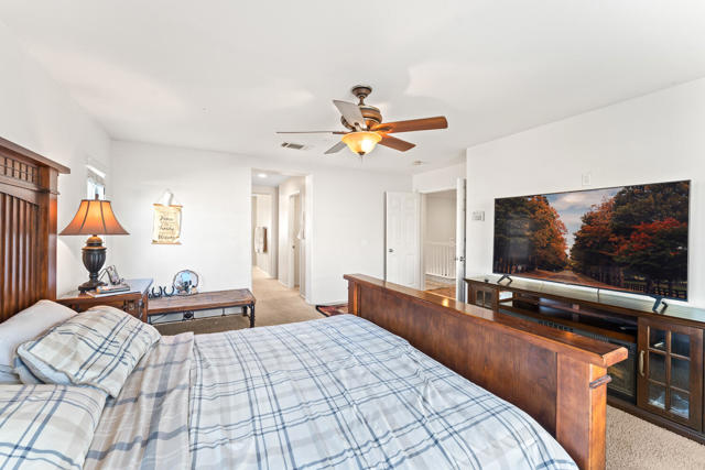 Image 18 of 50 For 25444 Delphinium Ave Avenue