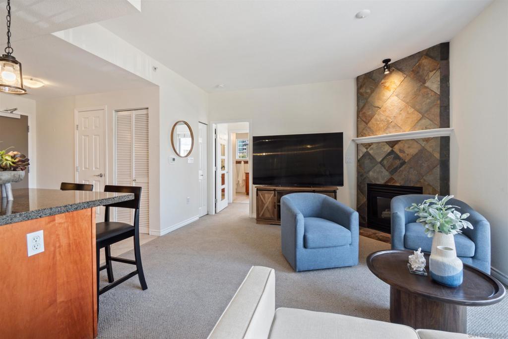 1240 India St - photo 3