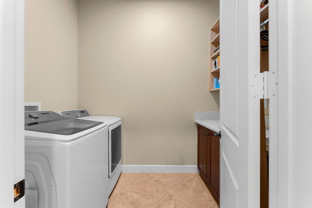 38756 Camino Aguacero, Indio CA: https://media.crmls.org/mediaz/7dffda8d-cc6f-40dd-ba3e-73669c84e74b.jpg