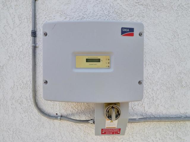 27420 Avenida Quintana, Cathedral City CA: https://media.crmls.org/mediaz/7e025df8-a3ba-4842-85cb-231bae0c6cdb.jpg