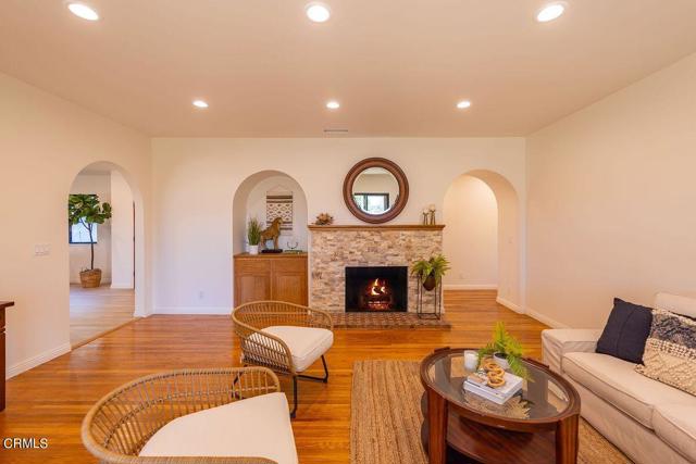 Detail Gallery Image 4 of 31 For 1068 Cuyama Rd, Ojai,  CA 93023 - 4 Beds | 3/1 Baths