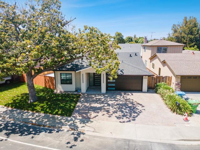 31301 San Andreas Drive, Union City CA: https://media.crmls.org/mediaz/7e03639b-9dca-4352-9731-46fb4c81a809.jpg
