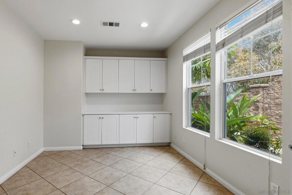 750 Harbor Cliff Way - photo 4