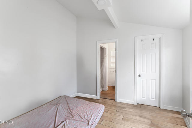 136 N Garfield Avenue, Oxnard CA: https://media.crmls.org/mediaz/7e045dfb-1232-4e5c-a2a6-619d479e17c4.jpg