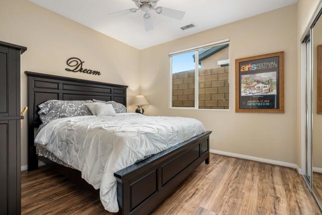 81172 Victoria Lane, La Quinta CA: https://media.crmls.org/mediaz/7e047a68-9c9e-4975-89e1-22dccff585ce.jpg