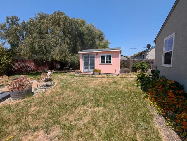 3039 Andrade Avenue, Richmond CA: https://media.crmls.org/mediaz/7e05d8fb-9249-4ef4-abf1-161a8d5c1730.jpg