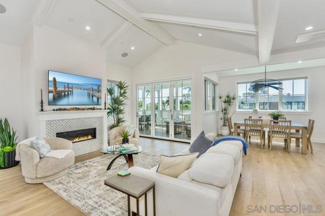 Image 4 of 75 For 478 Orange Ave