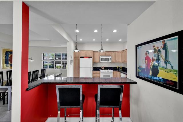 2202 Oakcrest Drive, Palm Springs, CA 92264