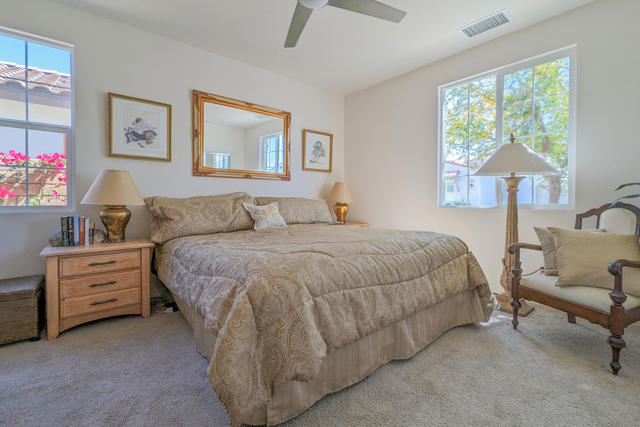 Image 4 of 21 For 78882 Adesso Way