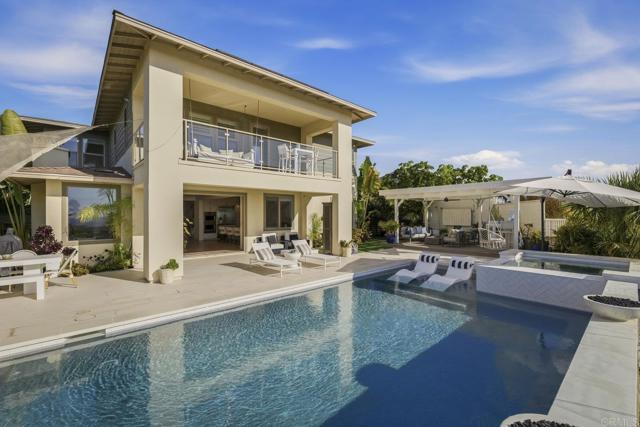 870 Hymettus Avenue, Encinitas CA: https://media.crmls.org/mediaz/7e093857-b6ff-4daa-9f1e-54e8283a013c.jpg