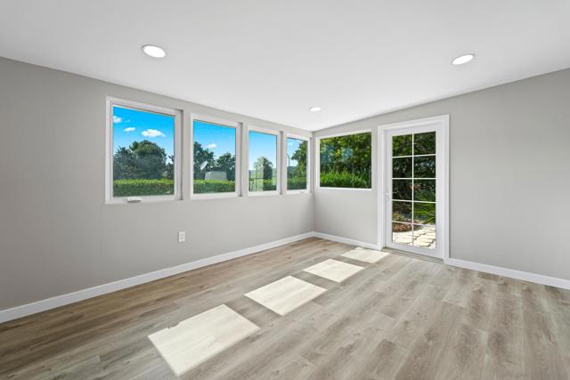 12424 Rios Road, San Diego CA: https://media.crmls.org/mediaz/7e09b82e-dd30-4710-bca2-ab5989041fad.jpg