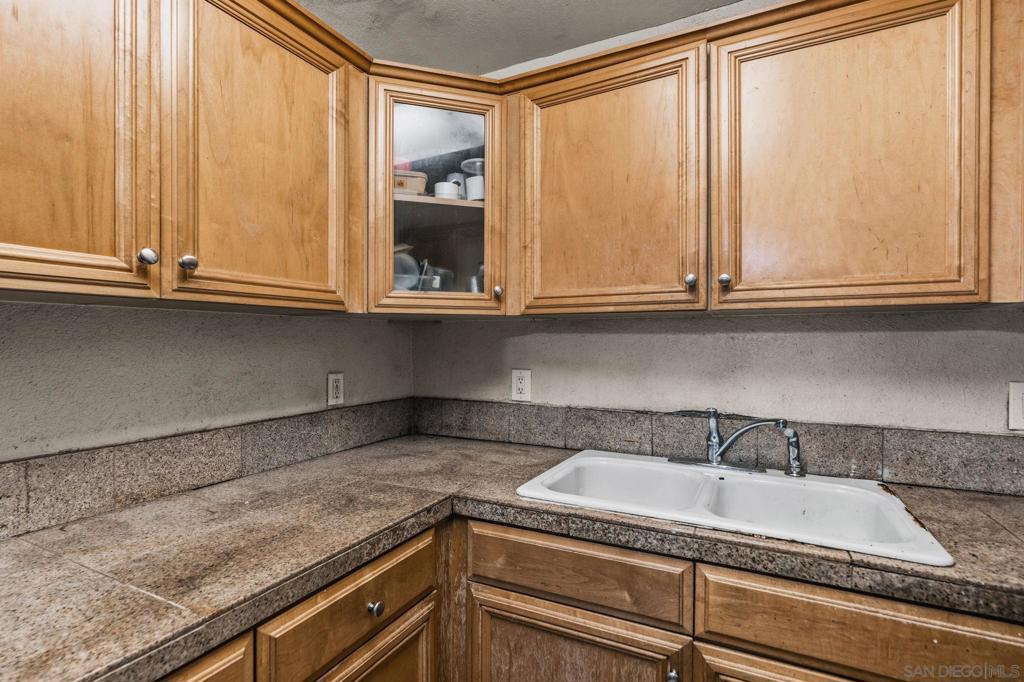 3215 44th Street - photo 14