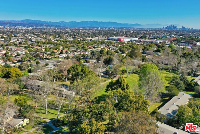 5251 Village Green, Los Angeles, CA 90016