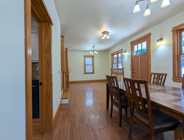 53300 Meadow Drive, Idyllwild CA: https://media.crmls.org/mediaz/7e0e21ec-bf51-48b8-86d9-88a09d9be0c0.jpg