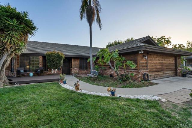 1315 Hermana Court, Vista CA: https://media.crmls.org/mediaz/7e0f4259-0782-486a-9818-bf6d7171d675.jpg