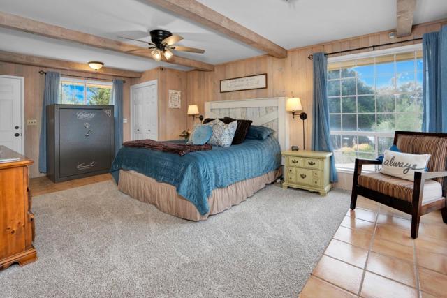 3225 Hillman Lane, Royal Oaks CA: https://media.crmls.org/mediaz/7e10a5e8-da7e-4720-aa0c-94f78e46d218.jpg