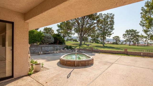 8796 Clubhouse Boulevard, Desert Hot Springs CA: https://media.crmls.org/mediaz/7e10b6da-28ea-4ec4-83b2-6a911071b5f9.jpg