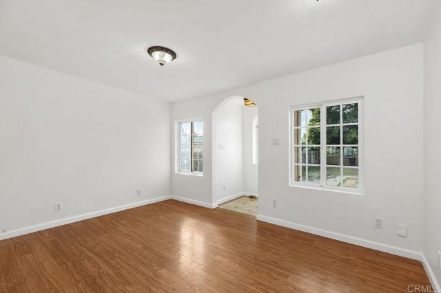 Detail Gallery Image 10 of 30 For 641 43 Morrison St, San Diego,  CA 92102 - 6 Beds | 3 Baths