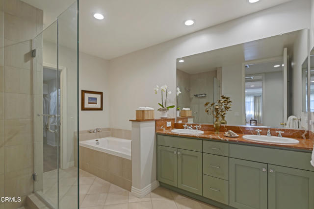 748 Locust Street, Pasadena CA: https://media.crmls.org/mediaz/7e11ab94-613a-4478-8fea-af3fd520469f.jpg