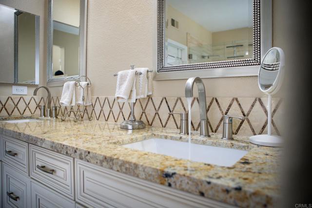 Detail Gallery Image 24 of 38 For 2385 Old Ranch Rd, Escondido,  CA 92027 - 5 Beds | 3 Baths