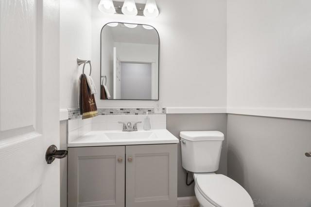 11580 Manzanita Rd, Lakeside CA: https://media.crmls.org/mediaz/7e1208ef-50f9-464f-b67d-f8f4a24c7b43.jpg