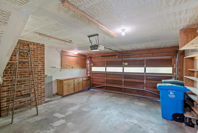 Image 43 of 60 For 3004 Del Monte Street