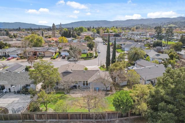 Image 35 of 38 For 20351 Clifden Way